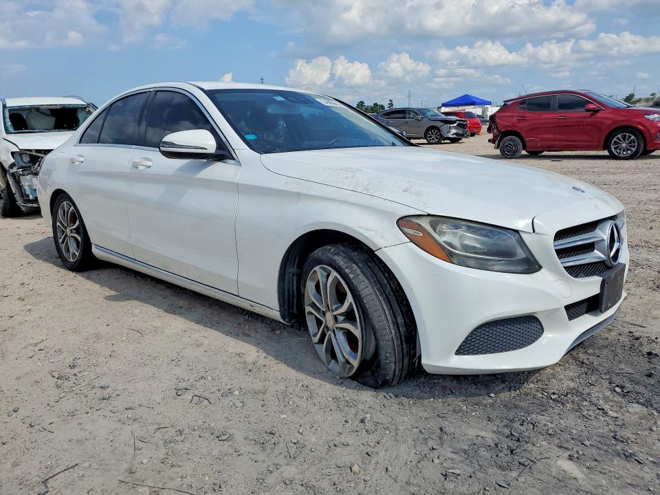 54684616 :رقم المزاد ، 55SWF4JB2GU154185 vin ، 2016 Mercedes-benz C مزاد بيع