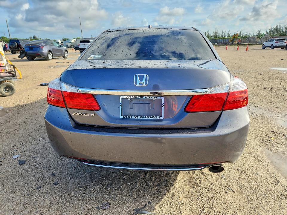 2013 Honda Accord მანქანა იყიდება აუქციონზე, vin: 1HGCR2F82DA245573, აუქციონის ნომერი: 54620136