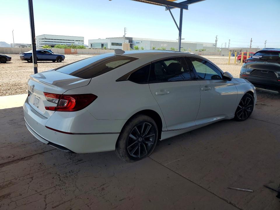 Продажа на аукционе авто 2022 Honda Accord, vin: 1HGCV1F52NA033544, номер лота: 55326806