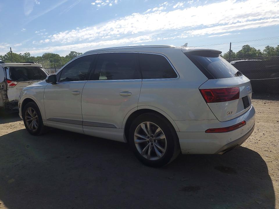 2017 Audi Q7 მანქანა იყიდება აუქციონზე, vin: WA1AHAF77HD045829, აუქციონის ნომერი: 53268796