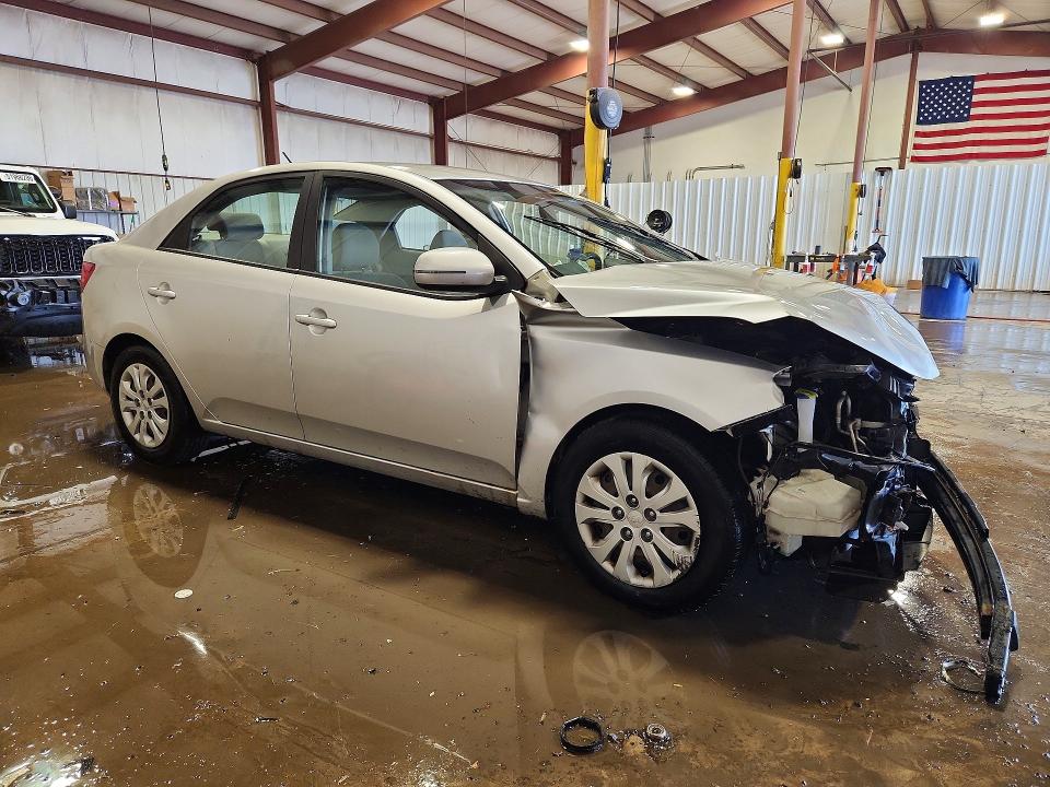 52180036 :رقم المزاد ، KNAFU4A25D5740557 vin ، 2013 Kia Forte مزاد بيع