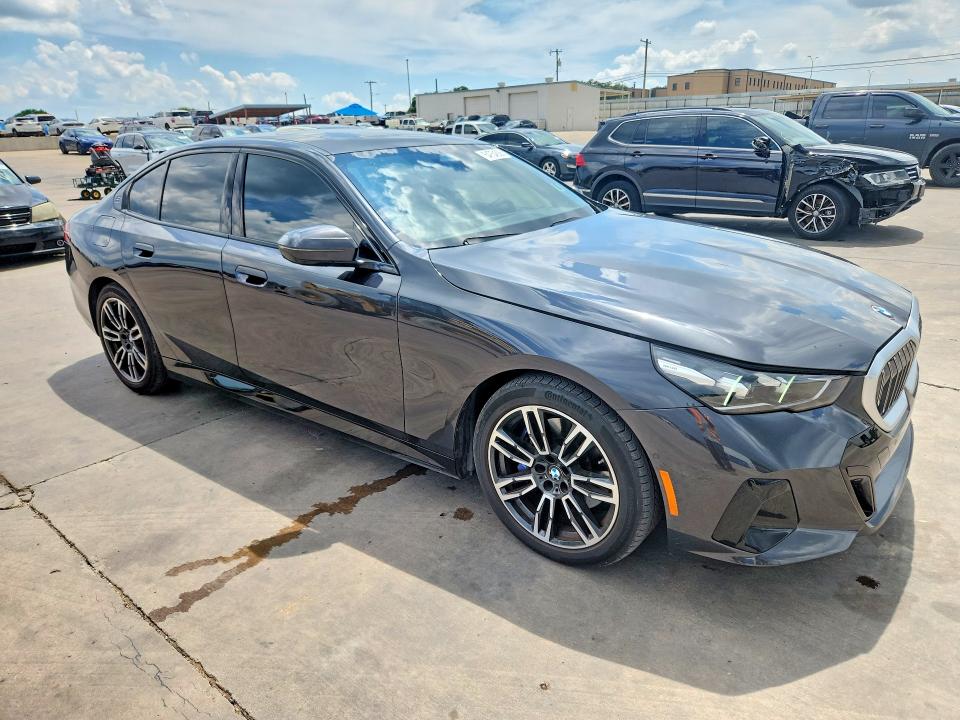2025 Bmw 530 მანქანა იყიდება აუქციონზე, vin: WBA43FJ03SCU14981, აუქციონის ნომერი: 54754556