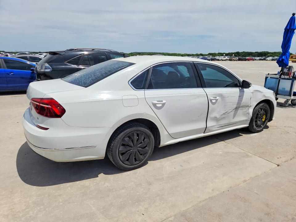 2018 Volkswagen Passat მანქანა იყიდება აუქციონზე, vin: 1VWBA7A38JC009727, აუქციონის ნომერი: 53764556