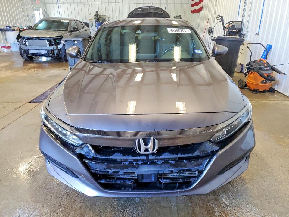 Продаж на аукціоні авто 2019 Honda Accord, vin: 1HGCV1F33KA083931, номер лоту: 53170706