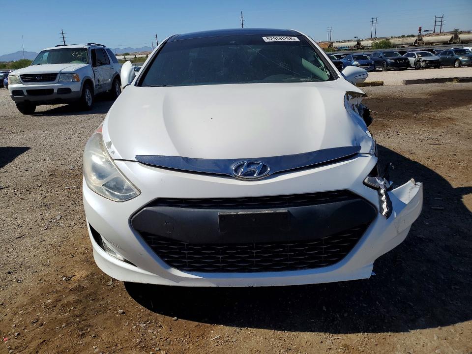 Продажа на аукционе авто 2015 Hyundai Sonata, vin: KMHEC4A4XFA136088, номер лота: 52950206