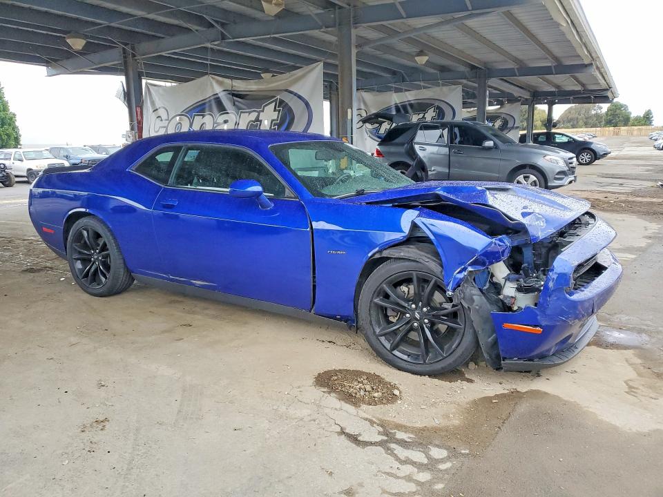 Продажа на аукционе авто 2018 Dodge Challenger, vin: 2C3CDZBT4JH246256, номер лота: 52426896