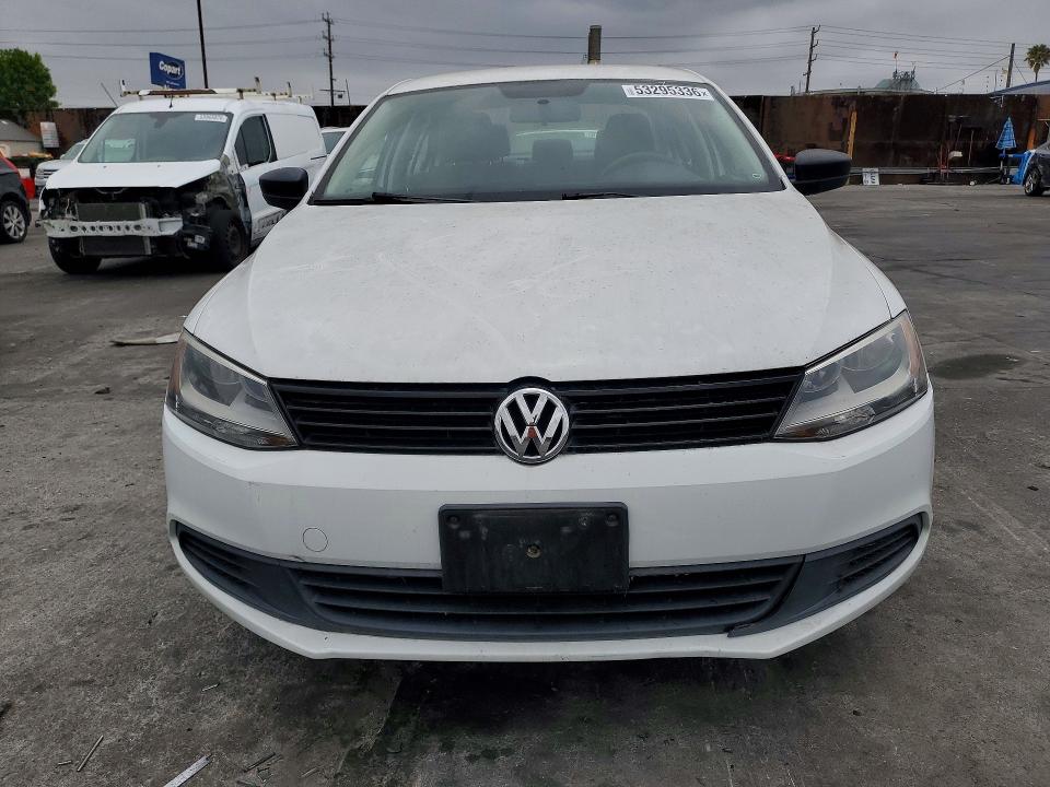 53295336 :رقم المزاد ، 3VW2K7AJ2EM313989 vin ، 2014 Volkswagen Jetta مزاد بيع