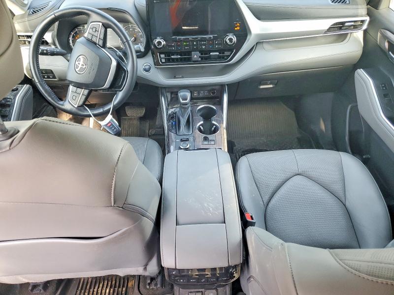 2022 Toyota Highlander მანქანა იყიდება აუქციონზე, vin: 5TDFZRBHXNS196413, აუქციონის ნომერი: 53401546