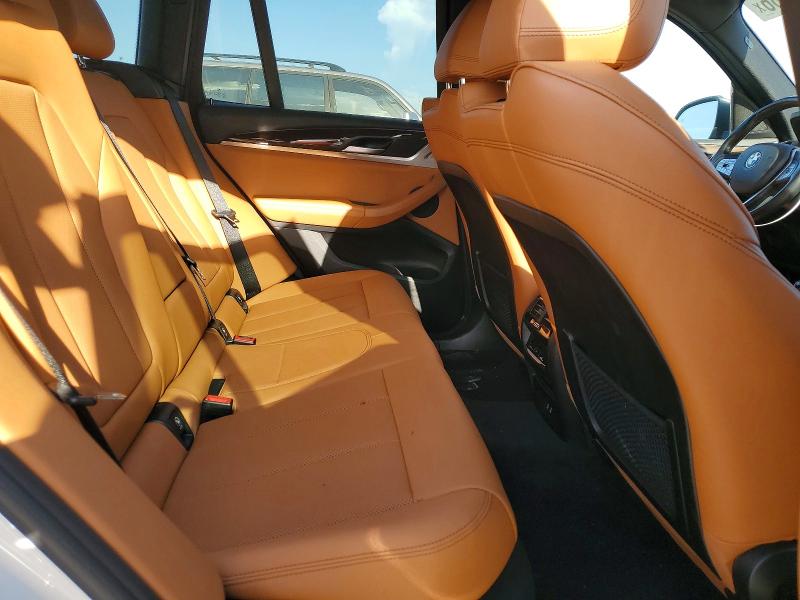53335086 :رقم المزاد ، 5UX43DP04N9L16332 vin ، 2022 Bmw X3 مزاد بيع