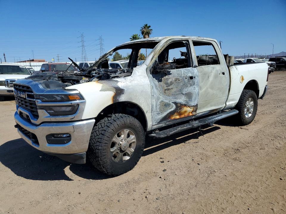 52675126 :رقم المزاد ، 3C63R5DLXSG576608 vin ، 2025 Ram 2500 مزاد بيع