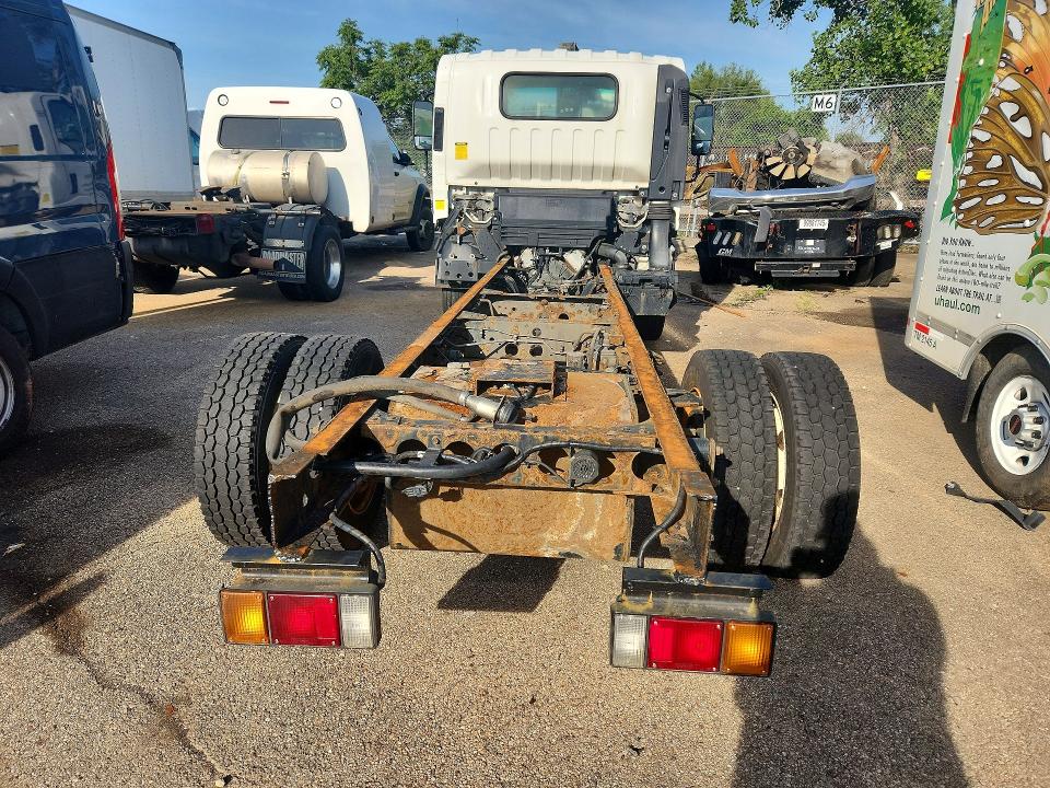 54773276 :رقم المزاد ، 54DC4W1B4JS811015 vin ، 2018 Isuzu Npr Hd مزاد بيع