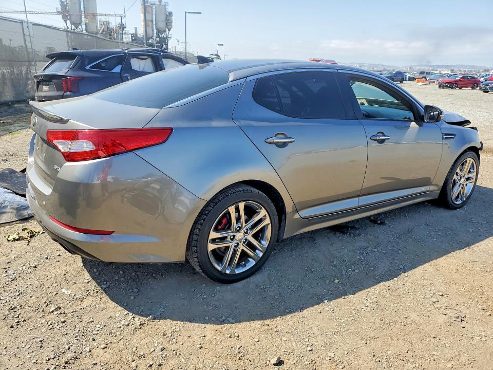 2013 Kia Optima მანქანა იყიდება აუქციონზე, vin: 5XXGR4A62DG130980, აუქციონის ნომერი: 53578826