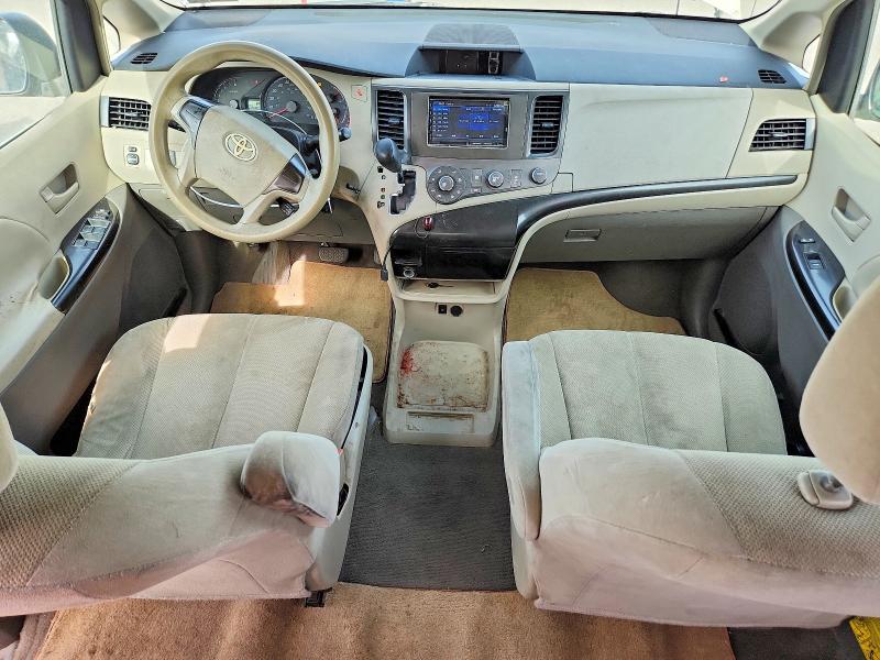 54431226 :رقم المزاد ، 5TDZK3DC2BS078206 vin ، 2011 Toyota Sienna مزاد بيع