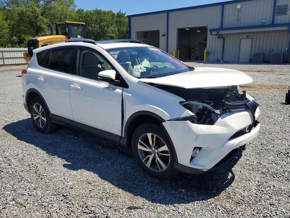 Продажа на аукционе авто 2018 Toyota Rav4, vin: JTMRFREV9JJ256051, номер лота: 52875056