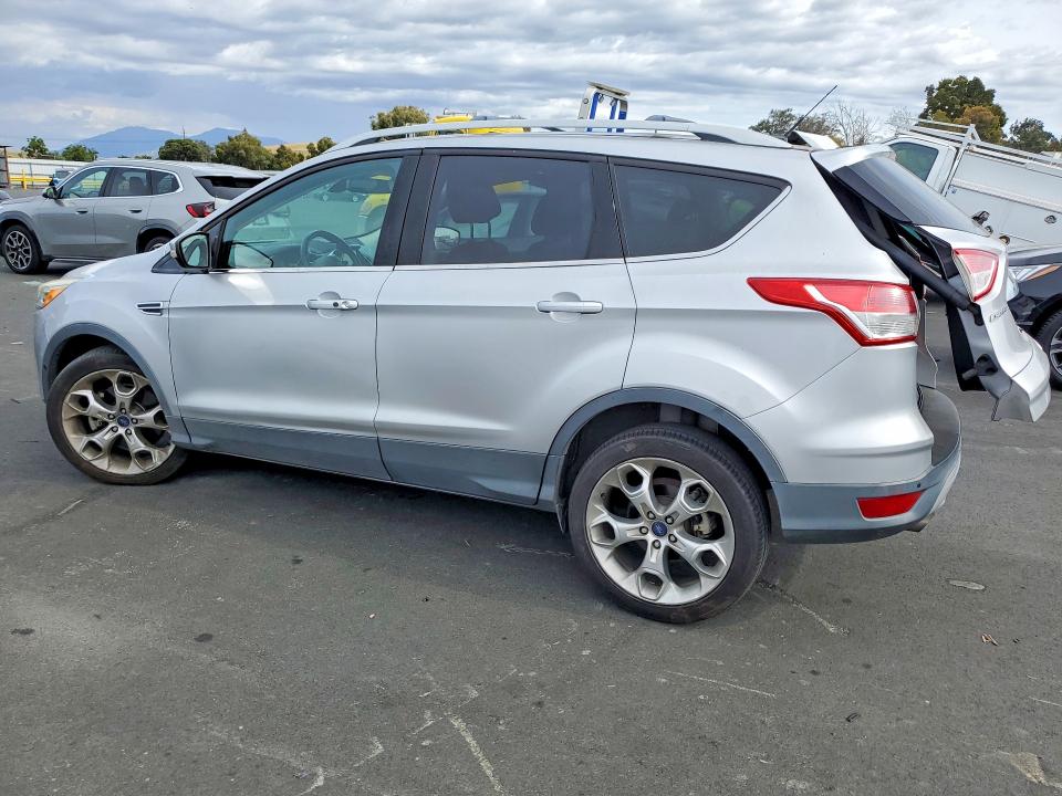 Продажа на аукционе авто 2014 Ford Escape, vin: 1FMCU0J91EUA77938, номер лота: 54981876