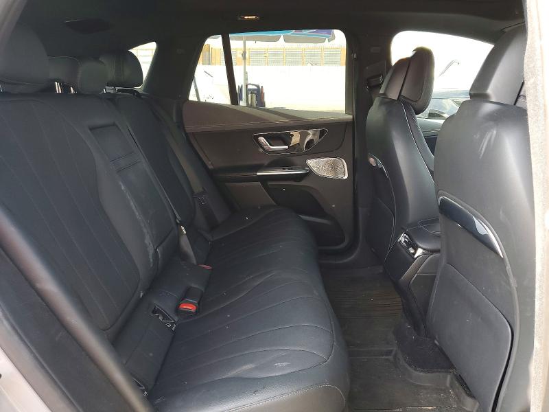 53943426 :رقم المزاد ، 4JGGM1CB4RA045922 vin ، 2024 Mercedes-benz Eqe Suv مزاد بيع