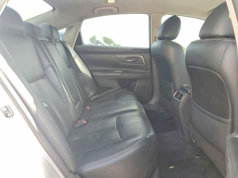 Продажа на аукционе авто 2018 Nissan Altima, vin: 1N4AL3AP9JC177502, номер лота: 54838436