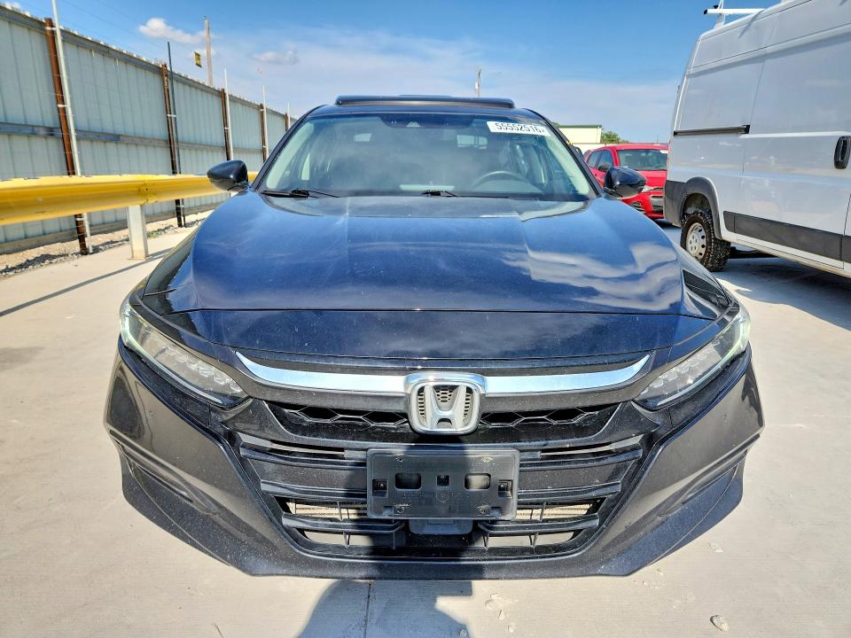 Продажа на аукционе авто 2019 Honda Accord, vin: 1HGCV2F96KA021515, номер лота: 55552516