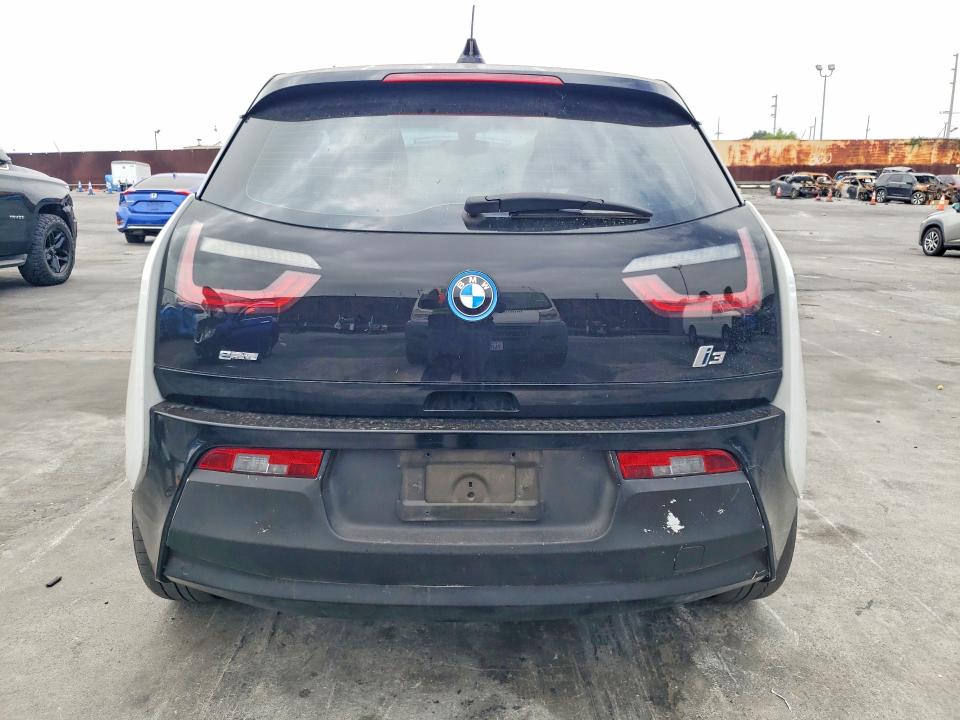 2015 Bmw I3 მანქანა იყიდება აუქციონზე, vin: WBY1Z4C52FV278403, აუქციონის ნომერი: 51715676