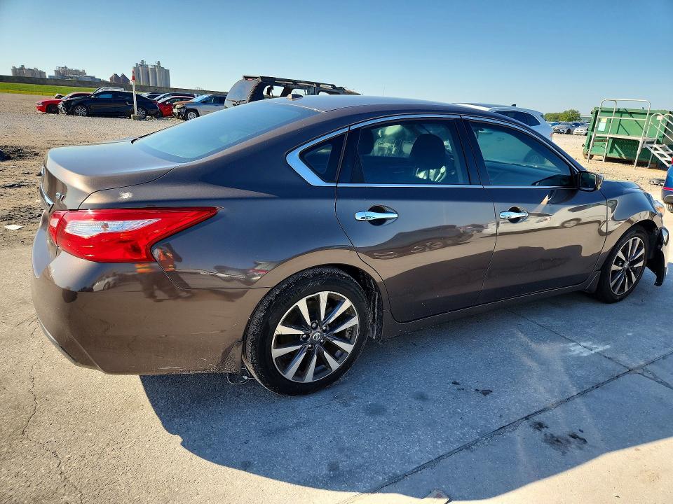 Aukcja sprzedaży 2017 Nissan Altima, vin: 1N4AL3AP1HC208140, numer aukcji: 53456556