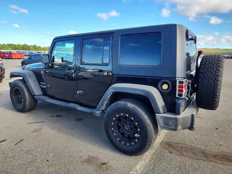 2010 Jeep Wrangler Unlimited მანქანა იყიდება აუქციონზე, vin: 1J4HA3H10AL166558, აუქციონის ნომერი: 55613856