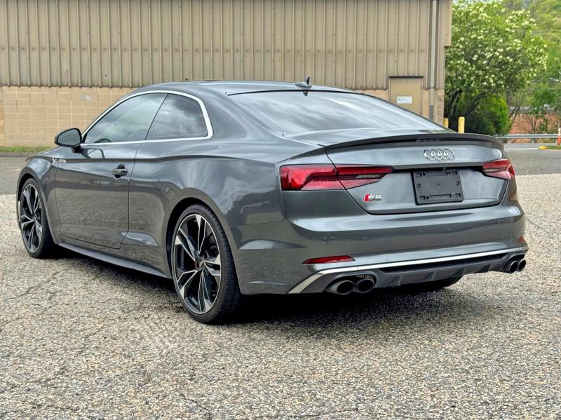 54321556 :رقم المزاد ، WAUP4AF5XJA032538 vin ، 2018 Audi S5 مزاد بيع