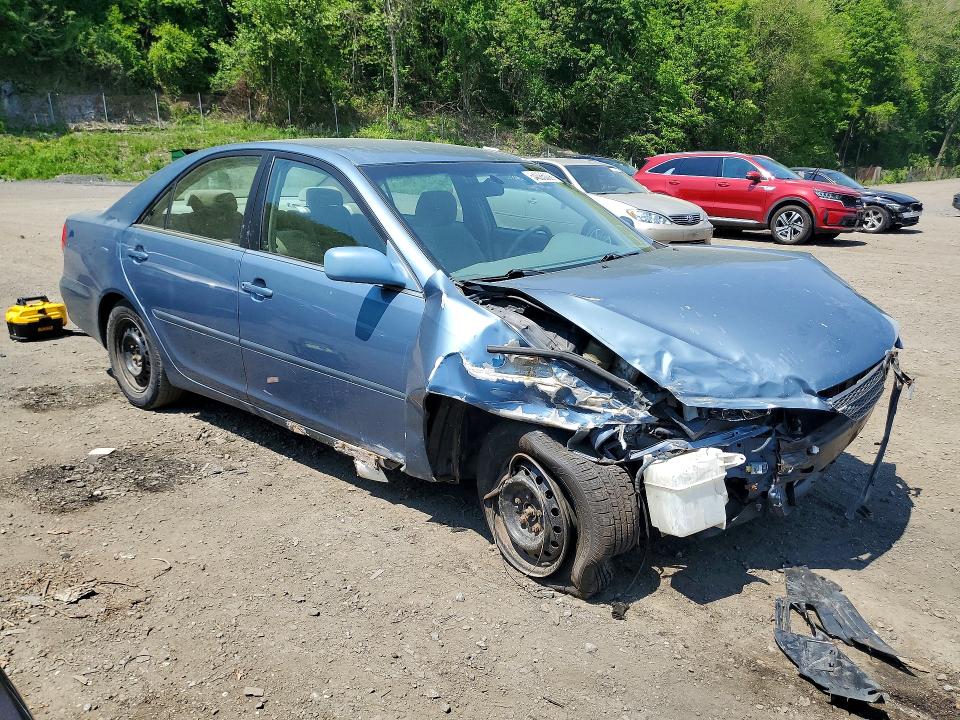 54085006 :رقم المزاد ، 4T1BE32K02U564829 vin ، 2002 Toyota Camry مزاد بيع