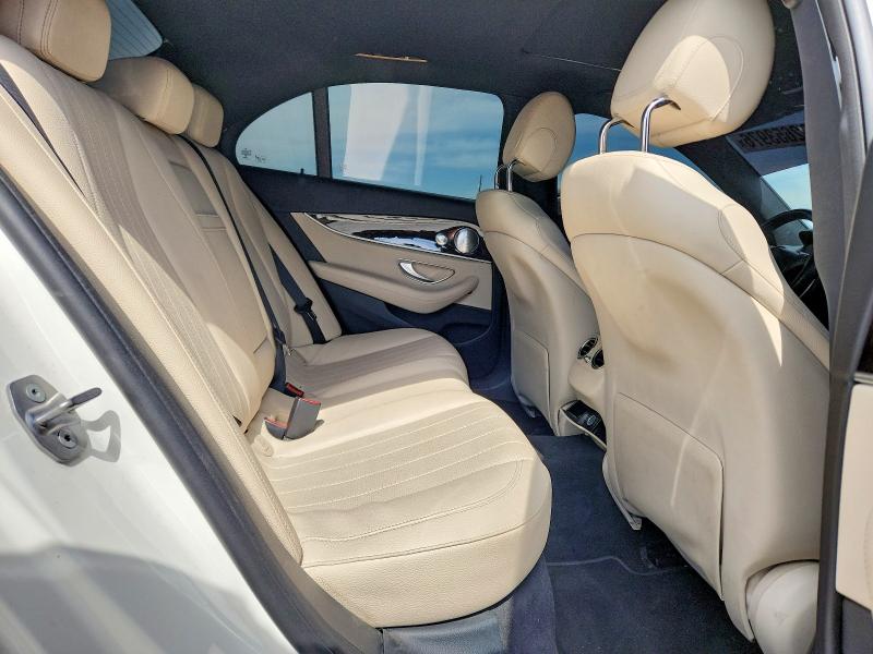 52653976 :رقم المزاد ، WDDZF4JB9HA243055 vin ، 2017 Mercedes-benz E مزاد بيع