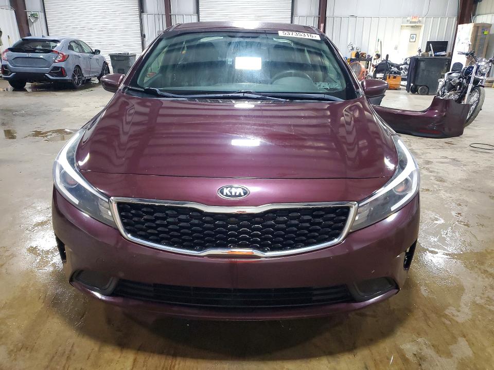 2018 Kia Forte მანქანა იყიდება აუქციონზე, vin: 3KPFK4A77JE178732, აუქციონის ნომერი: 53735316