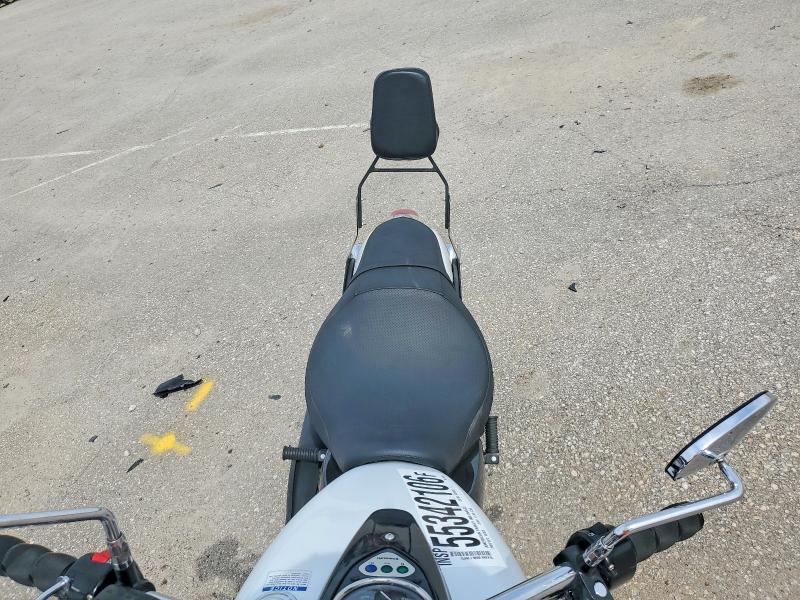 55342106 :رقم المزاد ، JKAVN2C10GA065047 vin ، 2016 Kawasaki Vn900 مزاد بيع
