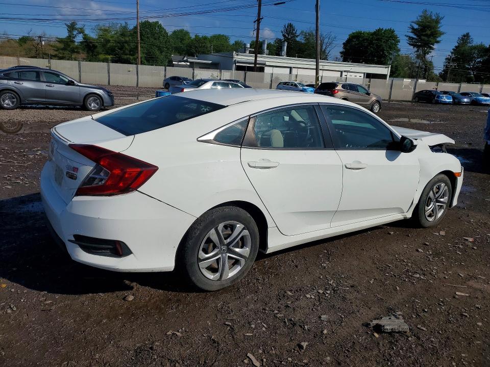 Продаж на аукціоні авто 2018 Honda Civic, vin: 19XFC2F5XJE202837, номер лоту: 52732556