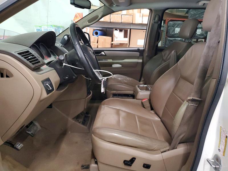 2011 Volkswagen Routan მანქანა იყიდება აუქციონზე, vin: 2V4RW5DG0BR747672, აუქციონის ნომერი: 54039356
