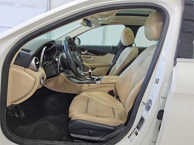 2016 Mercedes-benz C მანქანა იყიდება აუქციონზე, vin: 55SWF4JBXGU173017, აუქციონის ნომერი: 52818326