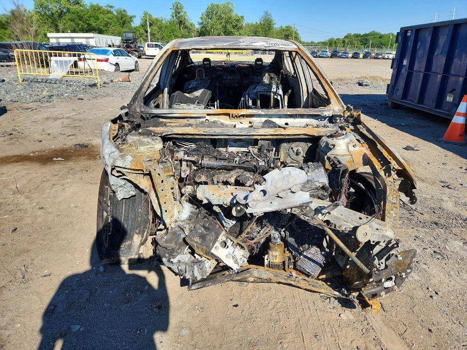 53201666 :رقم المزاد ، BOSPARTS vin ، 2024 Toyota Camry مزاد بيع