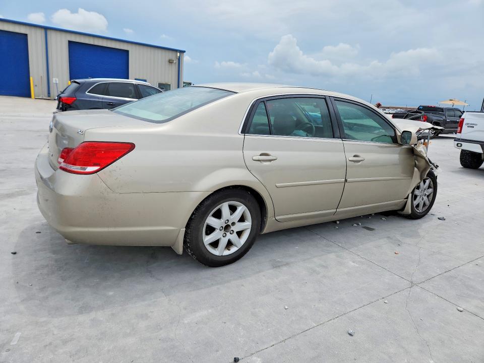 54138136 :رقم المزاد ، 4T1BK36B87U215069 vin ، 2007 Toyota Avalon مزاد بيع