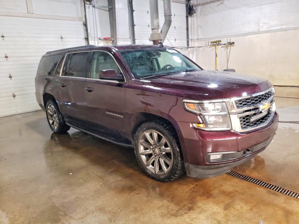 2017 Chevrolet Suburban მანქანა იყიდება აუქციონზე, vin: 1GNSKHKC3HR262957, აუქციონის ნომერი: 54325446