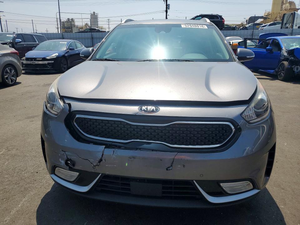 52948016 :رقم المزاد ، KNDCE3LC0H5066469 vin ، 2017 Kia Niro مزاد بيع