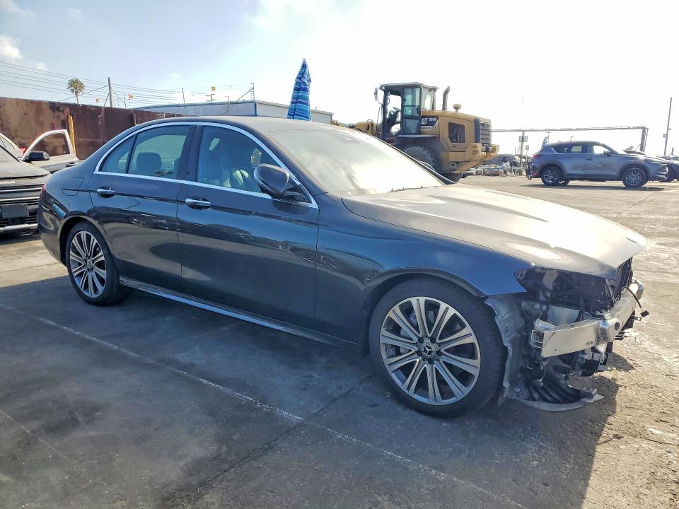 Auction sale of the 2022 Mercedes-benz E Class, vin: W1KZF8DBXNB025408, lot number: 53665706