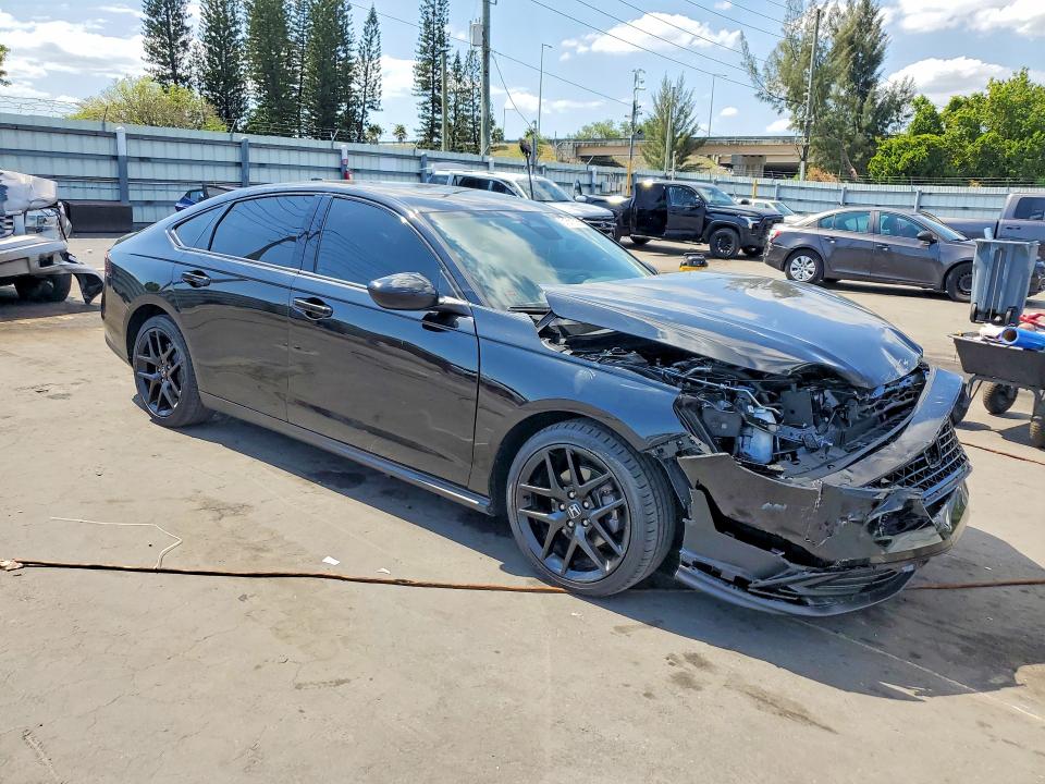 Продажа на аукционе авто 2025 Honda Accord, vin: 1HGCY1F47SA043805, номер лота: 51561626