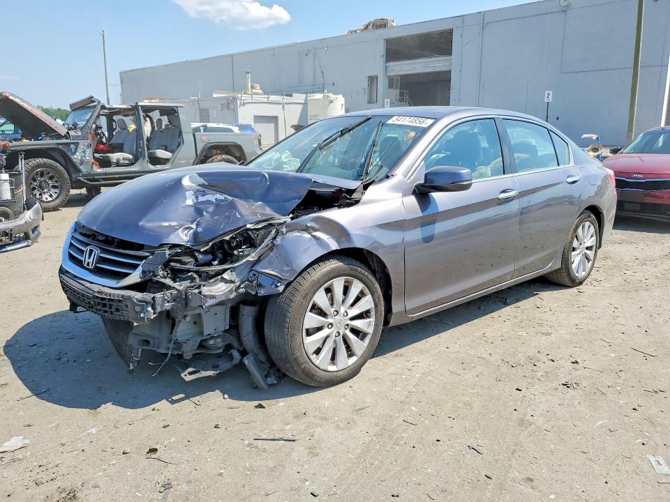 Продажа на аукционе авто 2015 Honda Accord, vin: 1HGCR2F77FA055021, номер лота: 54174856