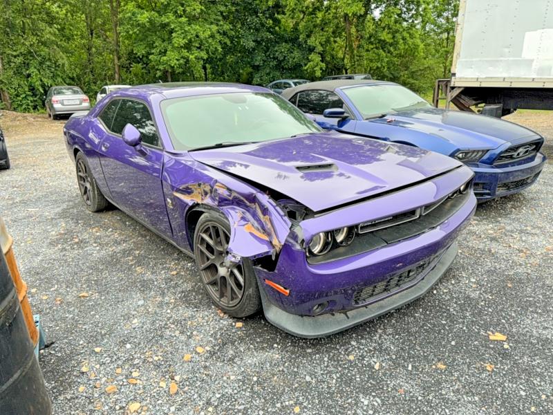 2016 Dodge Challenger მანქანა იყიდება აუქციონზე, vin: 2C3CDZFJ3GH202590, აუქციონის ნომერი: 54793686