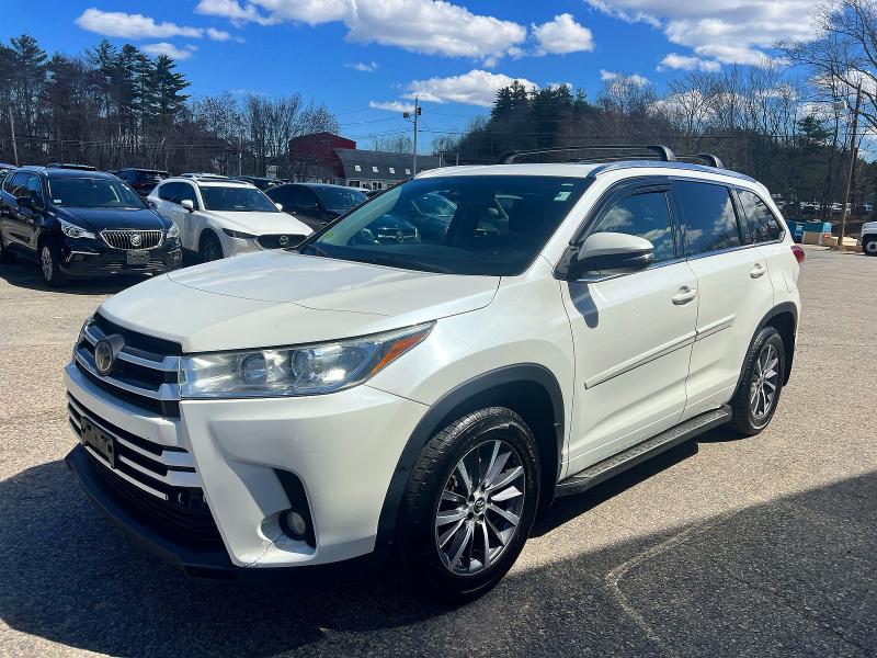 Продажа на аукционе авто 2017 Toyota Highlander, vin: 5TDJZRFH8HS357253, номер лота: 52450016
