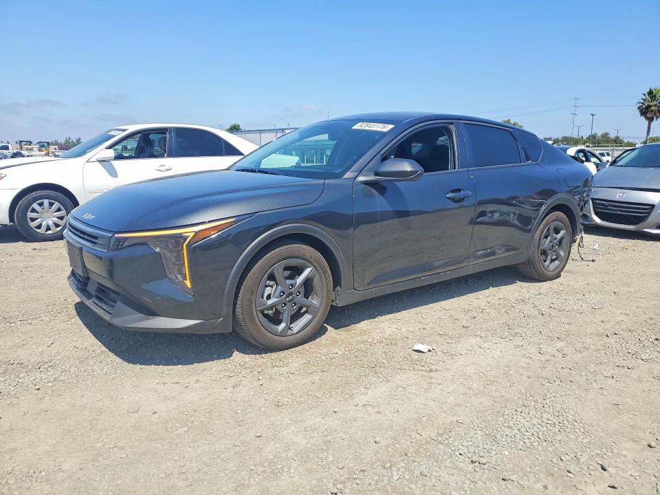 52845176 :رقم المزاد ، 3KPFT4DE0SE228234 vin ، 2025 Kia K4 مزاد بيع