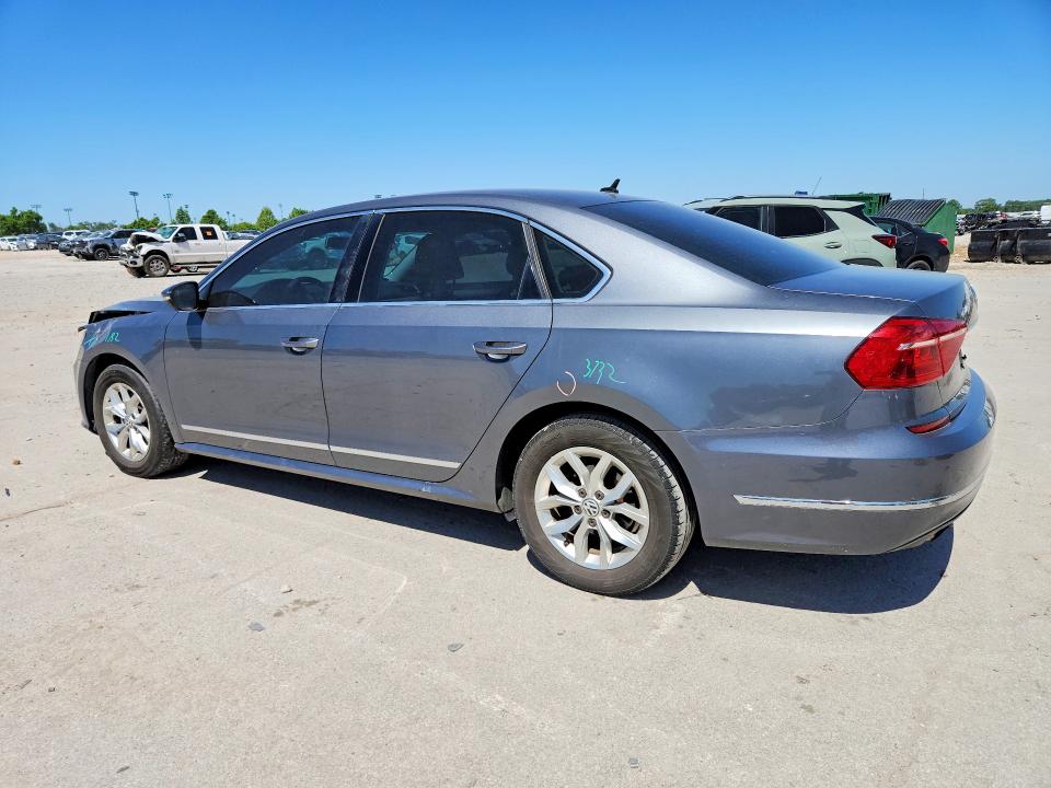 52873936 :رقم المزاد ، 1VWAT7A35GC053408 vin ، 2016 Volkswagen Passat مزاد بيع