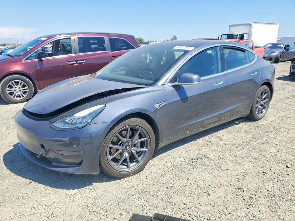 2020 Tesla Model 3 მანქანა იყიდება აუქციონზე, vin: 5YJ3E1EB4LF649630, აუქციონის ნომერი: 53647596
