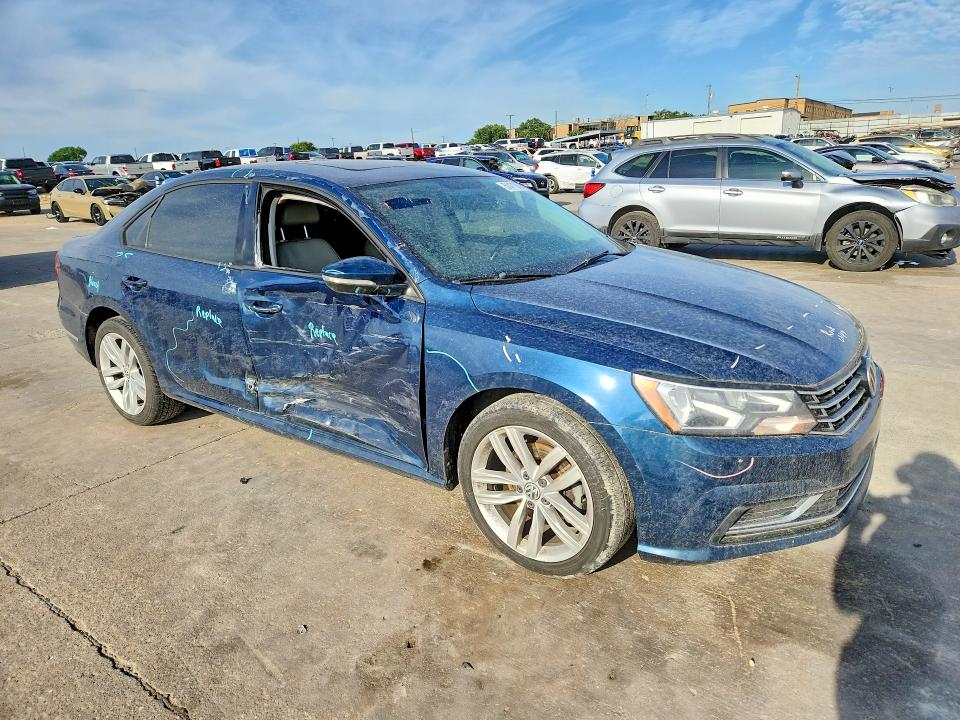 2019 Volkswagen Passat მანქანა იყიდება აუქციონზე, vin: 1VWLA7A3XKC008911, აუქციონის ნომერი: 51471306