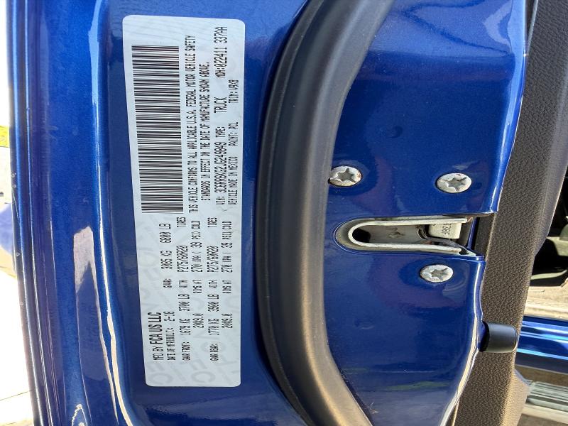 53837846 :رقم المزاد ، 3C6RR6KG2JG249849 vin ، 2018 Ram 1500 مزاد بيع