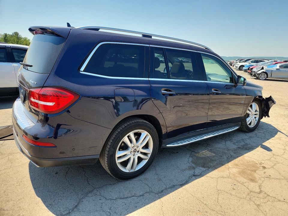 53636896 :رقم المزاد ، 4JGDF6EE8HA926283 vin ، 2017 Mercedes-benz Gls مزاد بيع