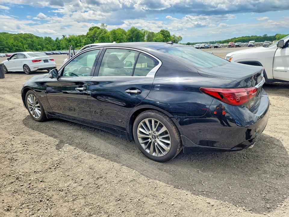 55557346 :رقم المزاد ، JN1EV7AR3JM610114 vin ، 2018 Infiniti Q50 مزاد بيع