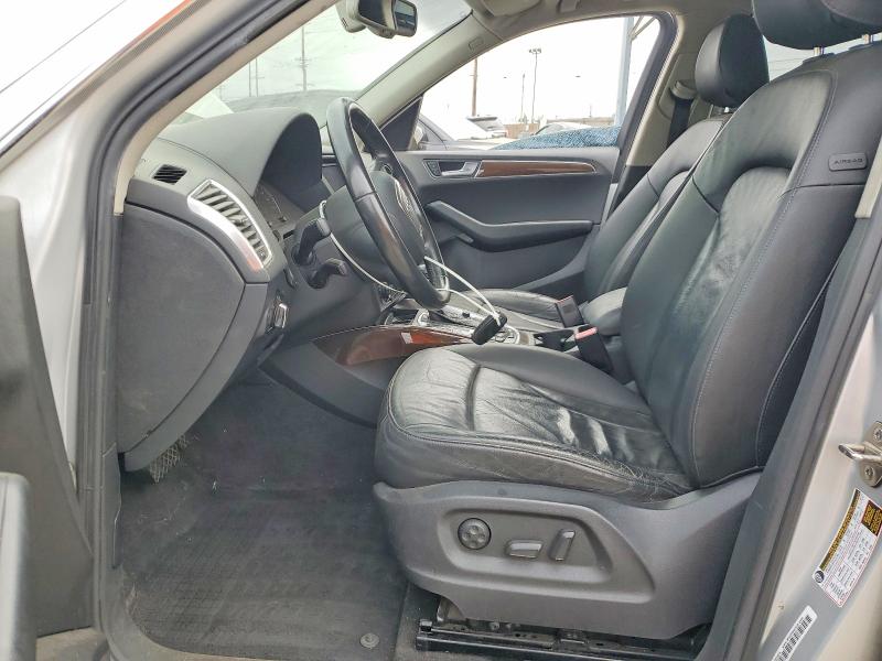 2010 Audi Q5 მანქანა იყიდება აუქციონზე, vin: WA1LKAFP3AA007483, აუქციონის ნომერი: 52967136